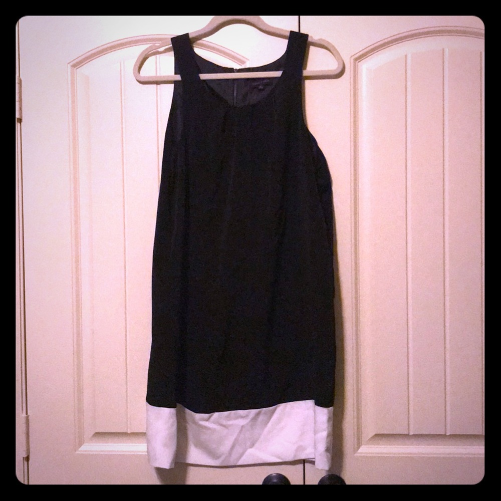size 10 black dress with white detail